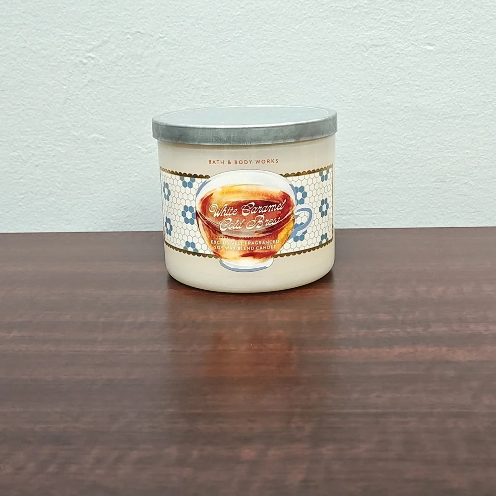 Bath & Body Works White Barn WHITE CARAMEL COLD BREW 3-Wick Candles - Set of 2